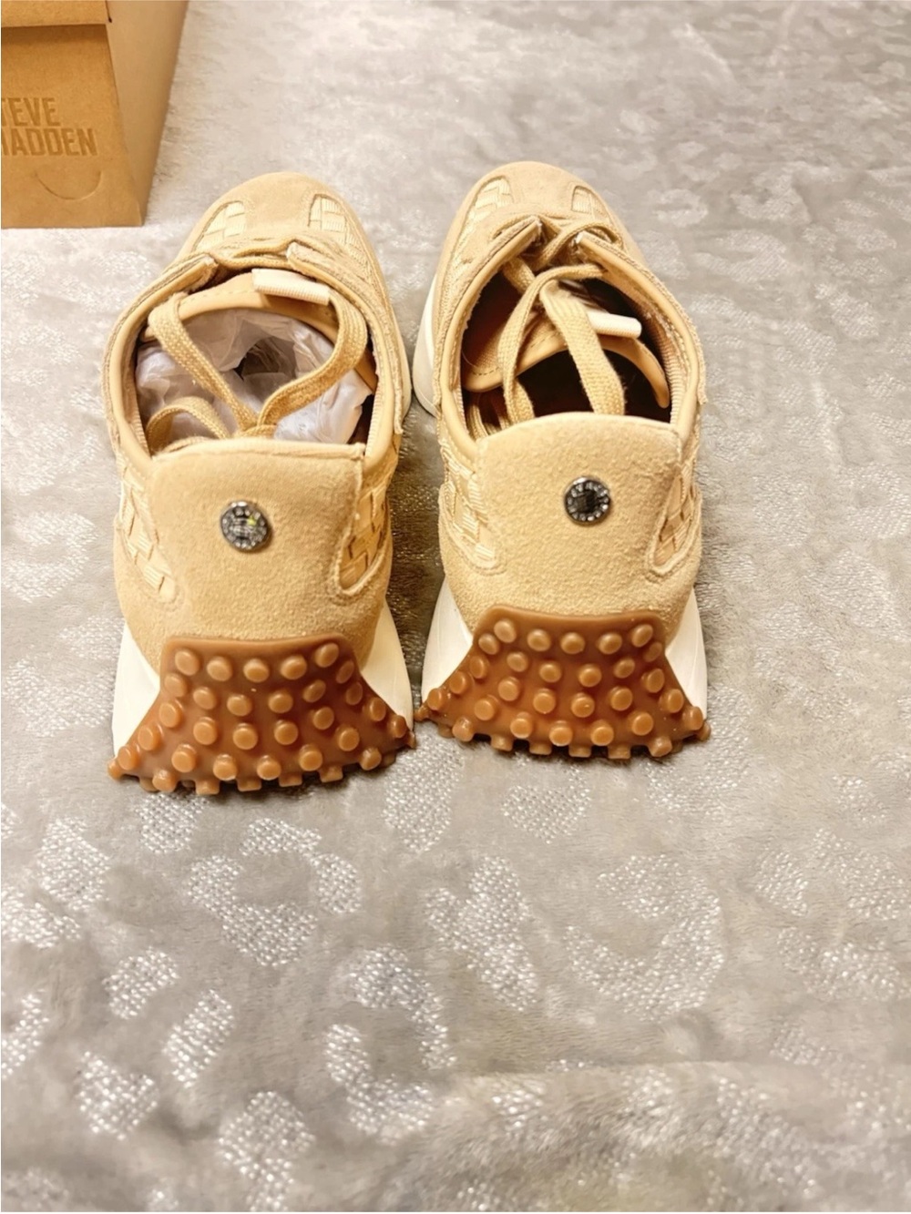 Steve Madden Campo Tan Multi Women’s Sz 10M Platform Sneaker - Picture 2 of 9